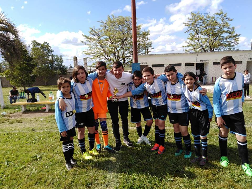 30.10.2018 Se disputó la última fecha del Futbol Infantil con La Cuchilla campeón en la categoría mediana.