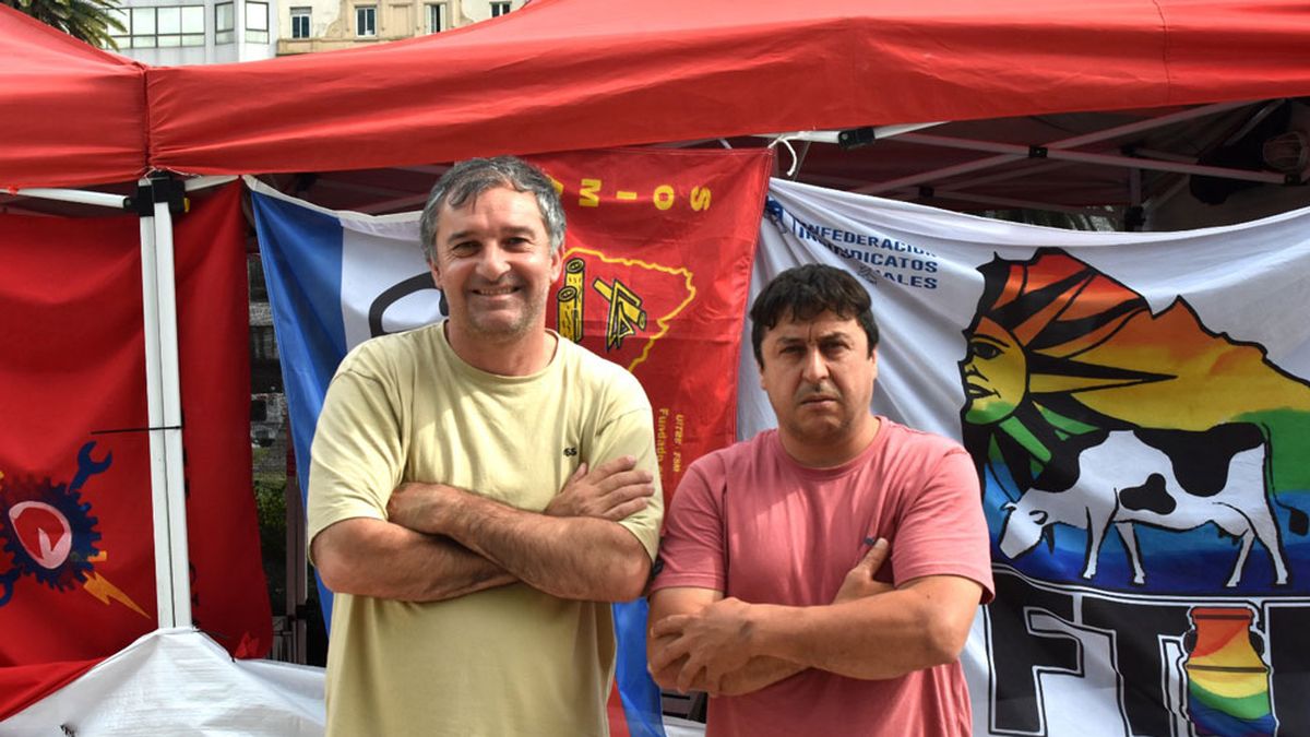 Por orden médica uno de los extrabajadores de Claldy debió abandonar la huelga de hambre