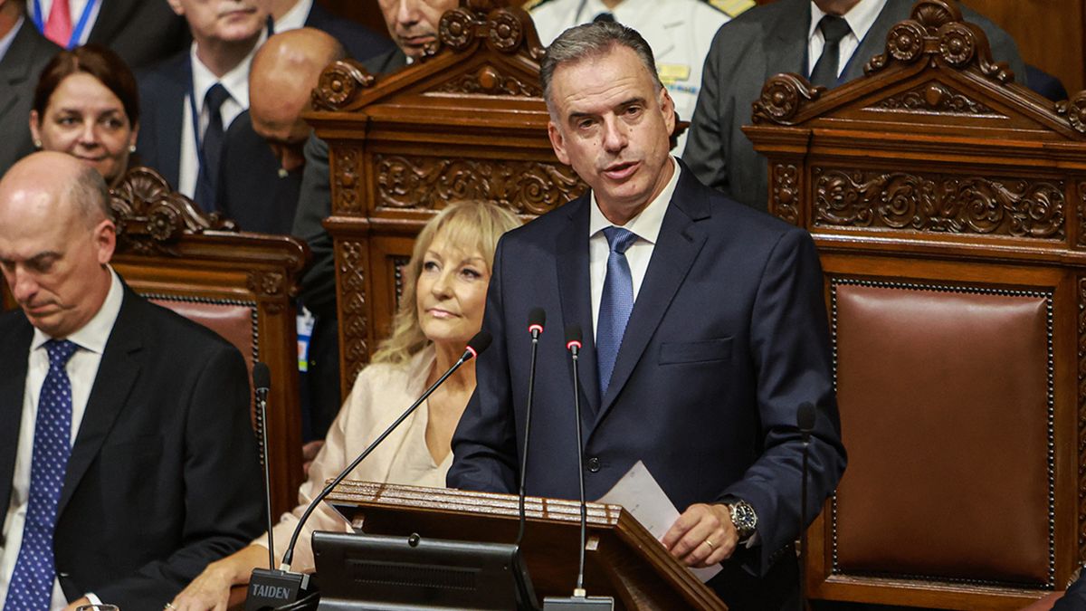 Yamandú Orsi dará un mensaje ante la Asamblea General al cumplirse el primer año de gestión de gobierno