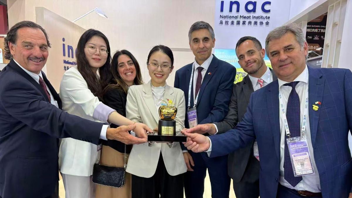 INAC recibió, en una feria de alimentos en China, el premio a la mejor marca en el mundo