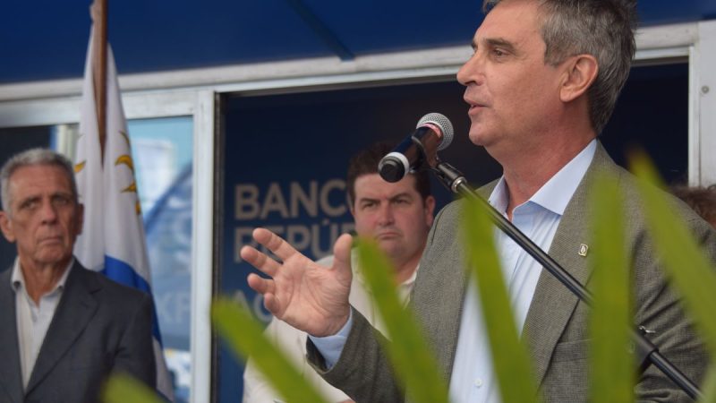 Álvaro García y el BROU en el déficit hídrico: "El gobierno está muy involucrado y el banco muy atento"