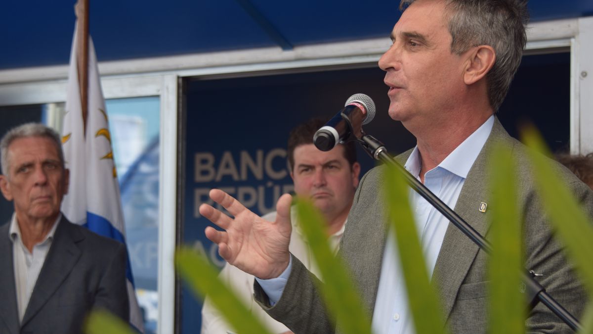 Álvaro García y el BROU en el déficit hídrico: "El gobierno está muy involucrado y el banco muy atento"