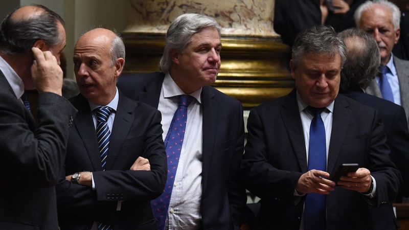 Paganini y García cuestionaron a la Embajada de Irán en Uruguay por compartir comunicado contra Argentina