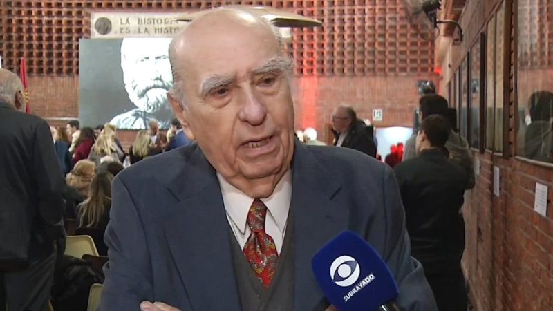 Partido Colorado celebra en julio el mes de la República para "afirmar los valores institucionales", destacó Sanguinetti